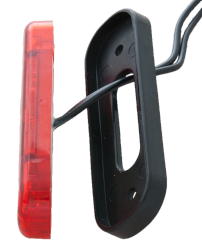 Schlussleuchte mit 3 LED's rot 88 mm x 27 mm