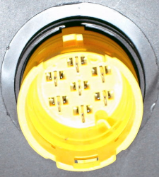 Rückleuchte 370 mm x 130 mm KRONE li.+Umrißl. Zentralstecker