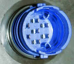Rückleuchte 370 x 130 mm KRONE re.+Umrißl. Zentralstecker